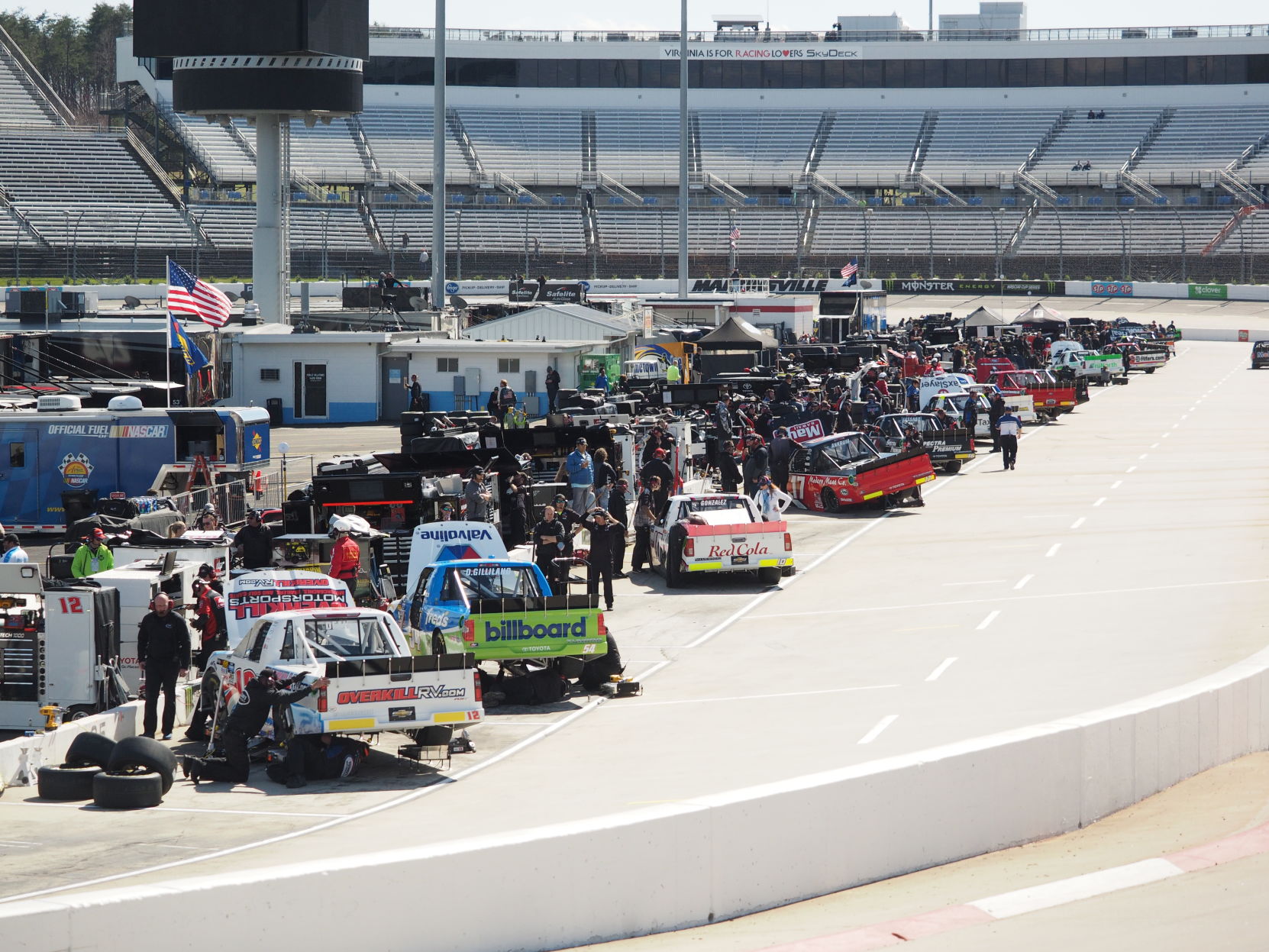 Martinsville Truck Races Trucks lined up at Martinsville.JPG